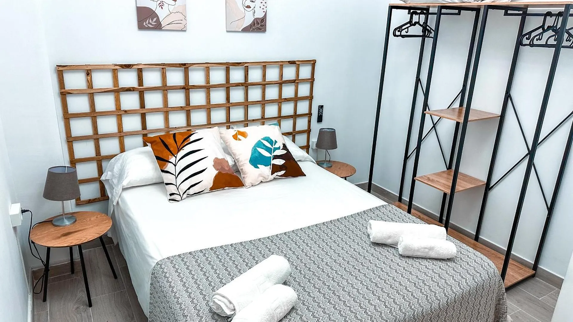 A&M Apartamento En Nervion Севилья 0*,  Испания